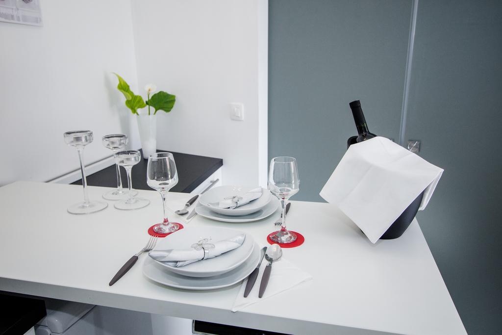 Luxury Studio Apartment White Sensation Vodice Exterior photo